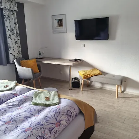 Vendégház Elisabeth Am Elberadweg 3*