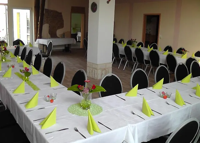 Elisabeth Am Elberadweg