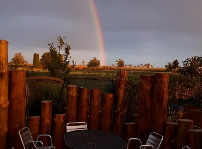 Elisabeth Am Elberadweg Prodel
