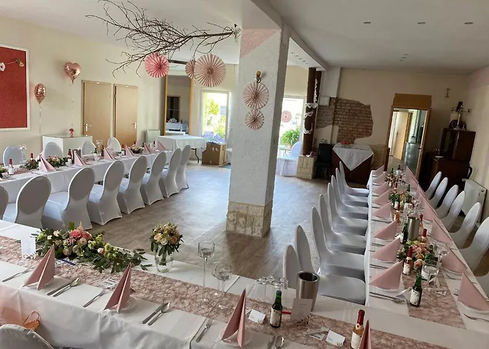 Elisabeth Am Elberadweg