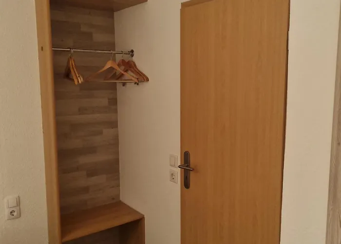 Elisabeth Am Elberadweg Prodel